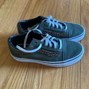 Vans Old Skool Olive and Cheetah